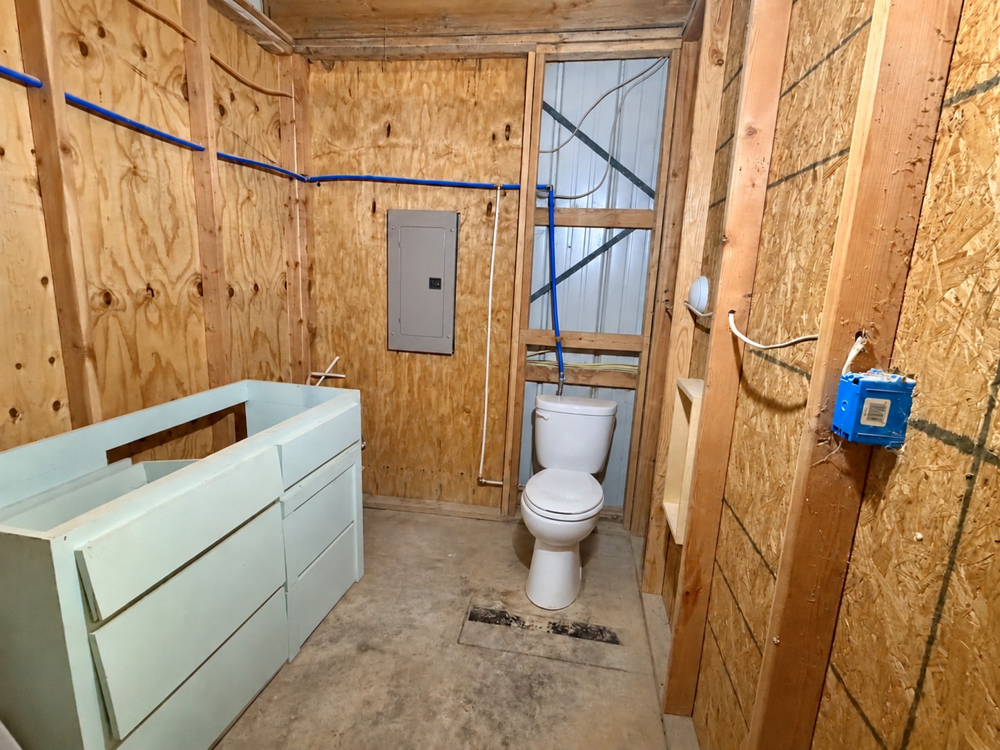 328 Hamilton Road Property Photo 8