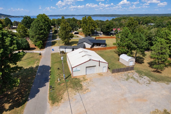 328 Hamilton Road Property Photo 12