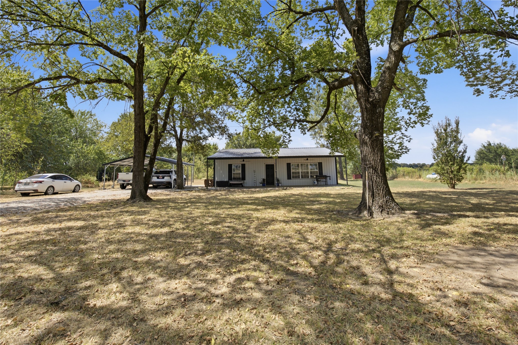 23265 County Road 3630 Property Photo 1
