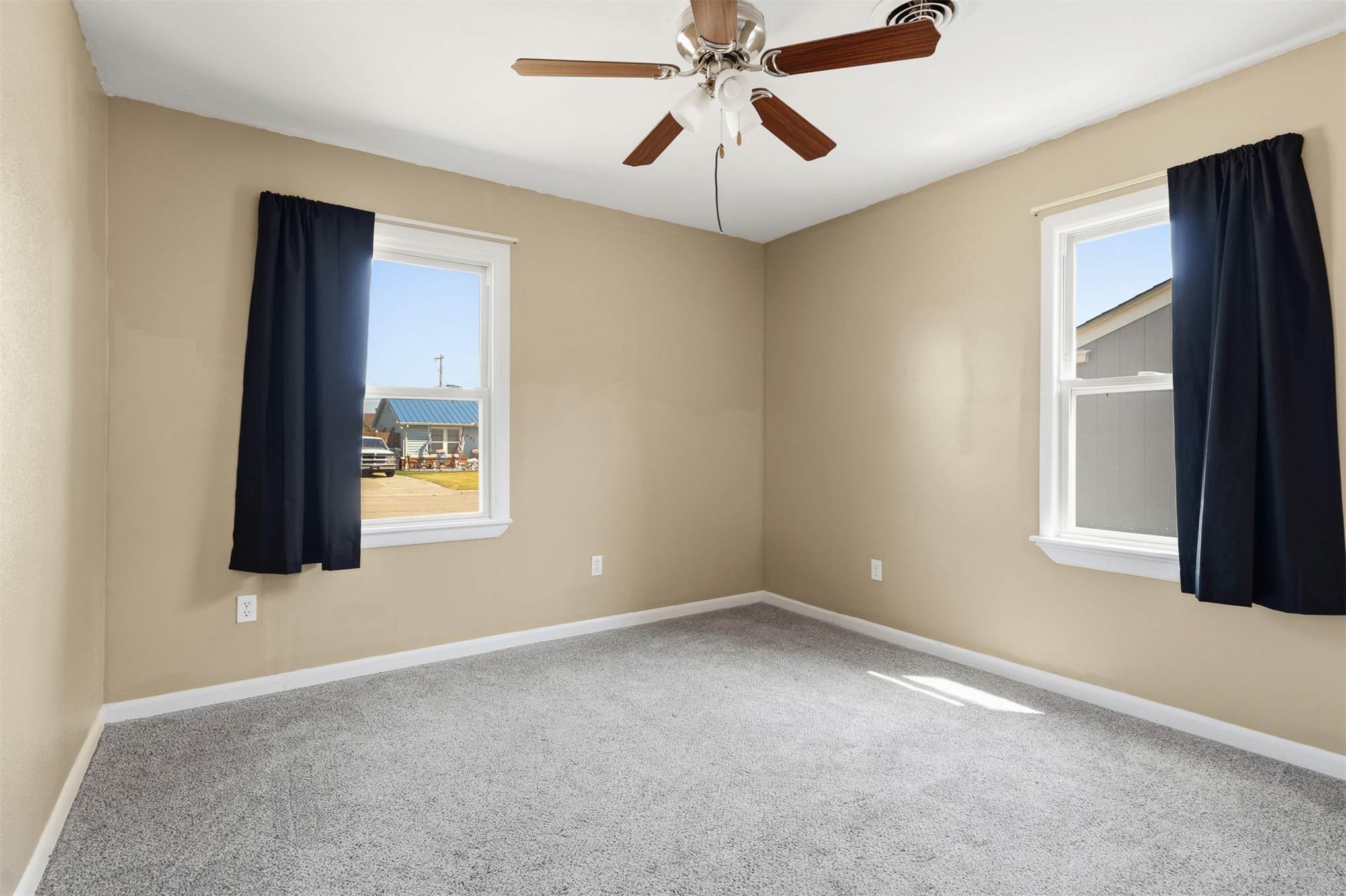 434 Locust Street Property Photo 14