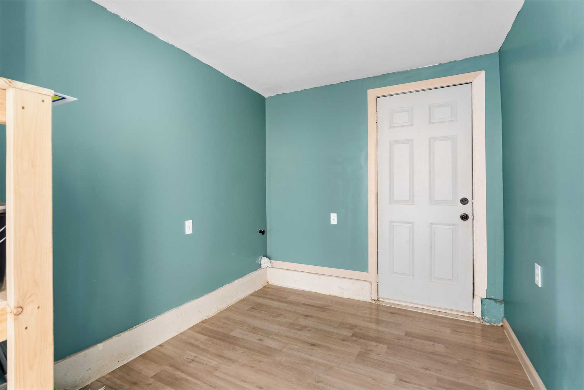 434 Locust Street Property Photo 19