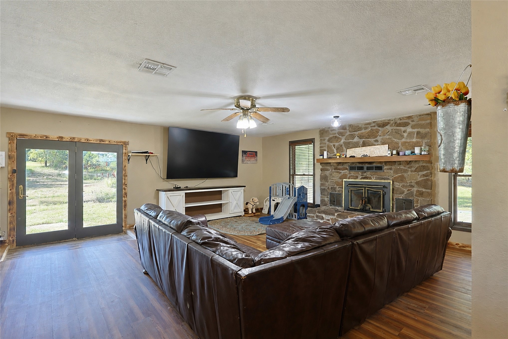 104 Hwy 56 Property Photo 9