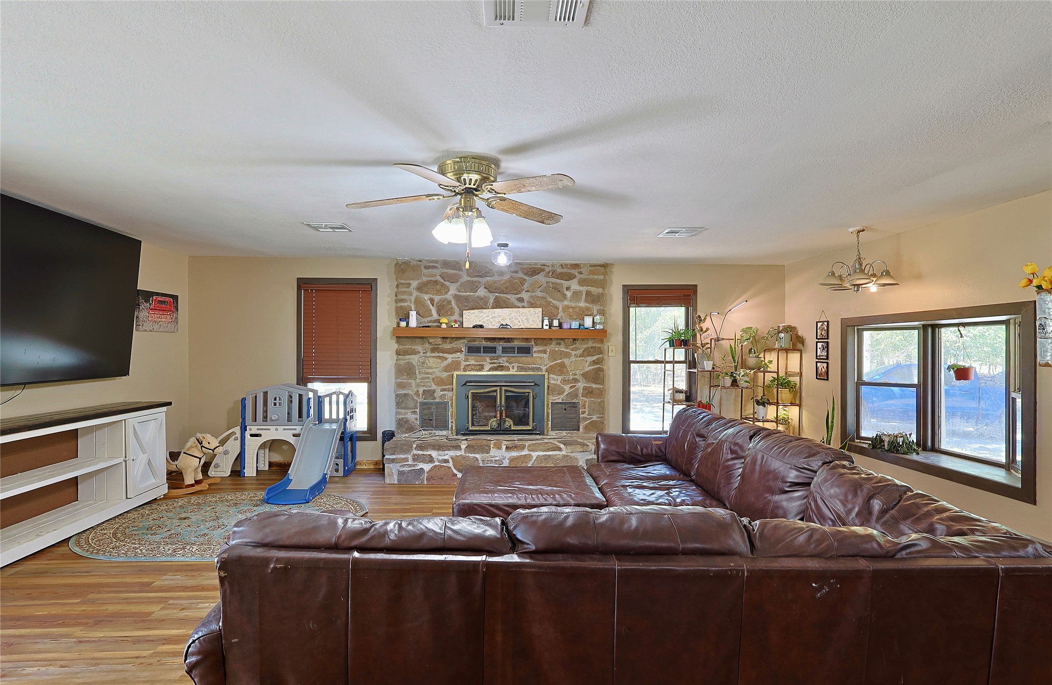 104 Hwy 56 Property Photo 10