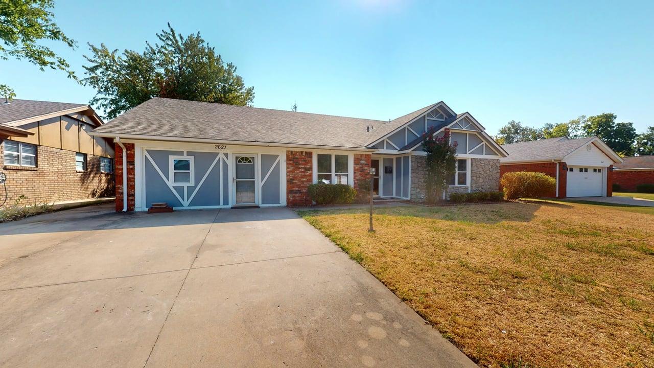 2621 S 89th East Avenue Property Photo 2