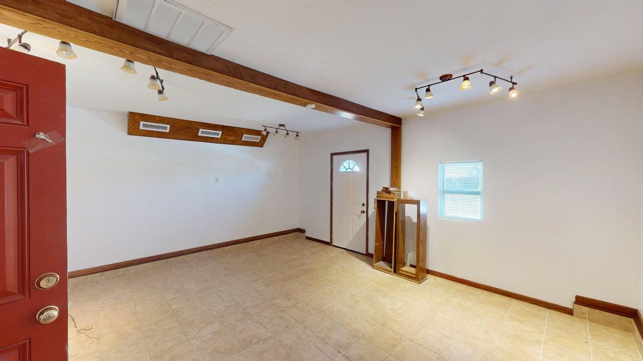 2621 S 89th East Avenue Property Photo 14