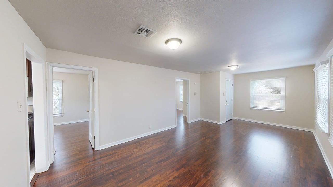 415 E Aquarium Place Property Photo 8