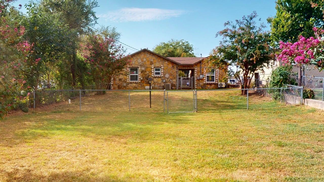 415 E Aquarium Place Property Photo 23