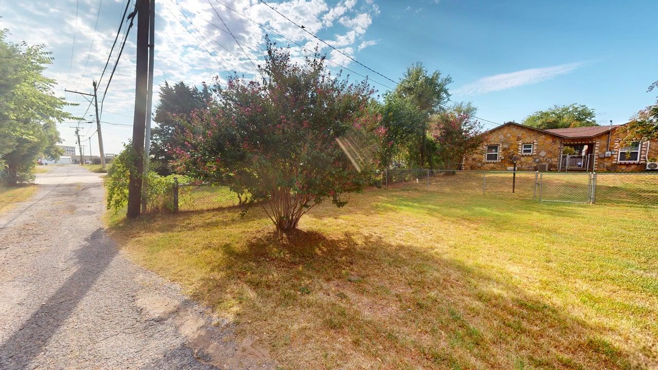 415 E Aquarium Place Property Photo 25
