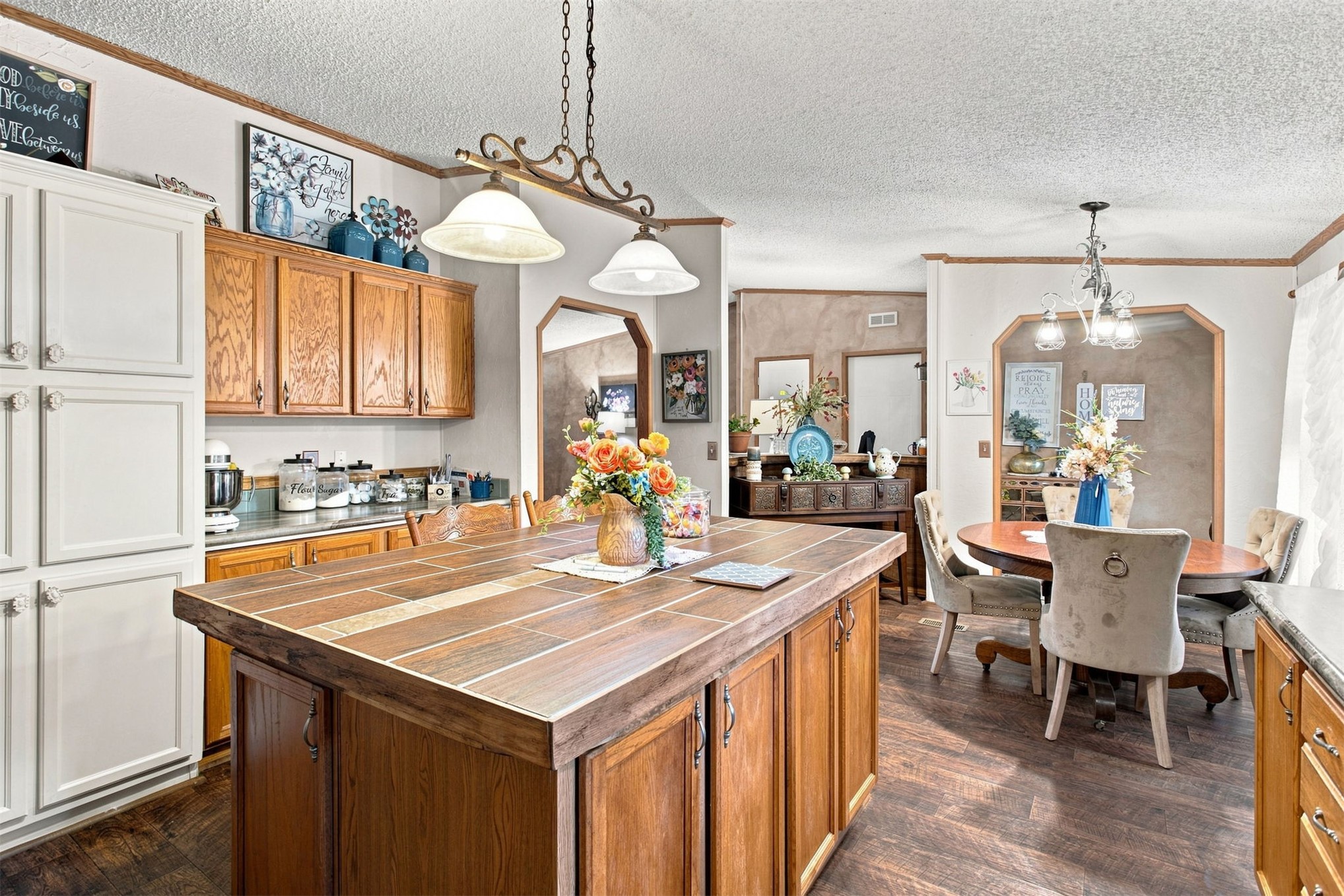 9718 Texoma Park Property Photo 12