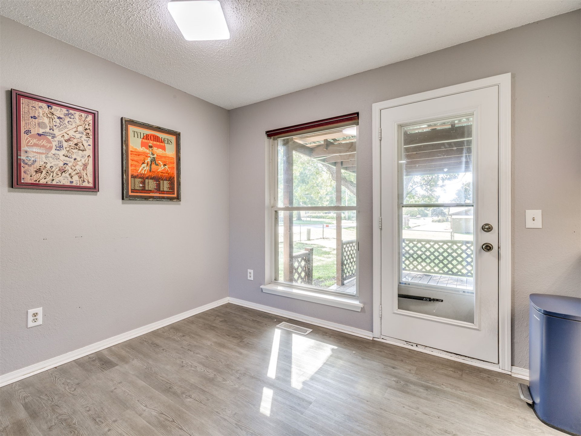 204 W Seward Avenue Property Photo 9