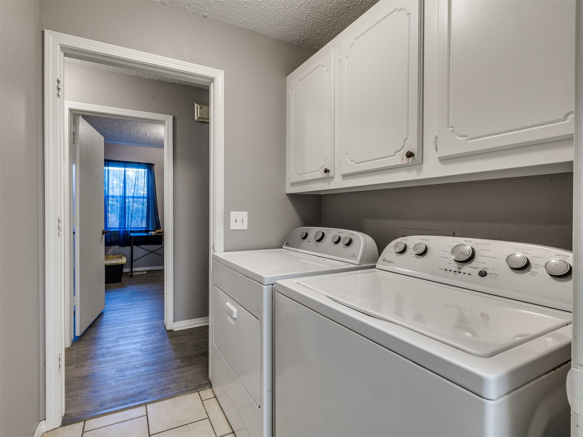 204 W Seward Avenue Property Photo 12