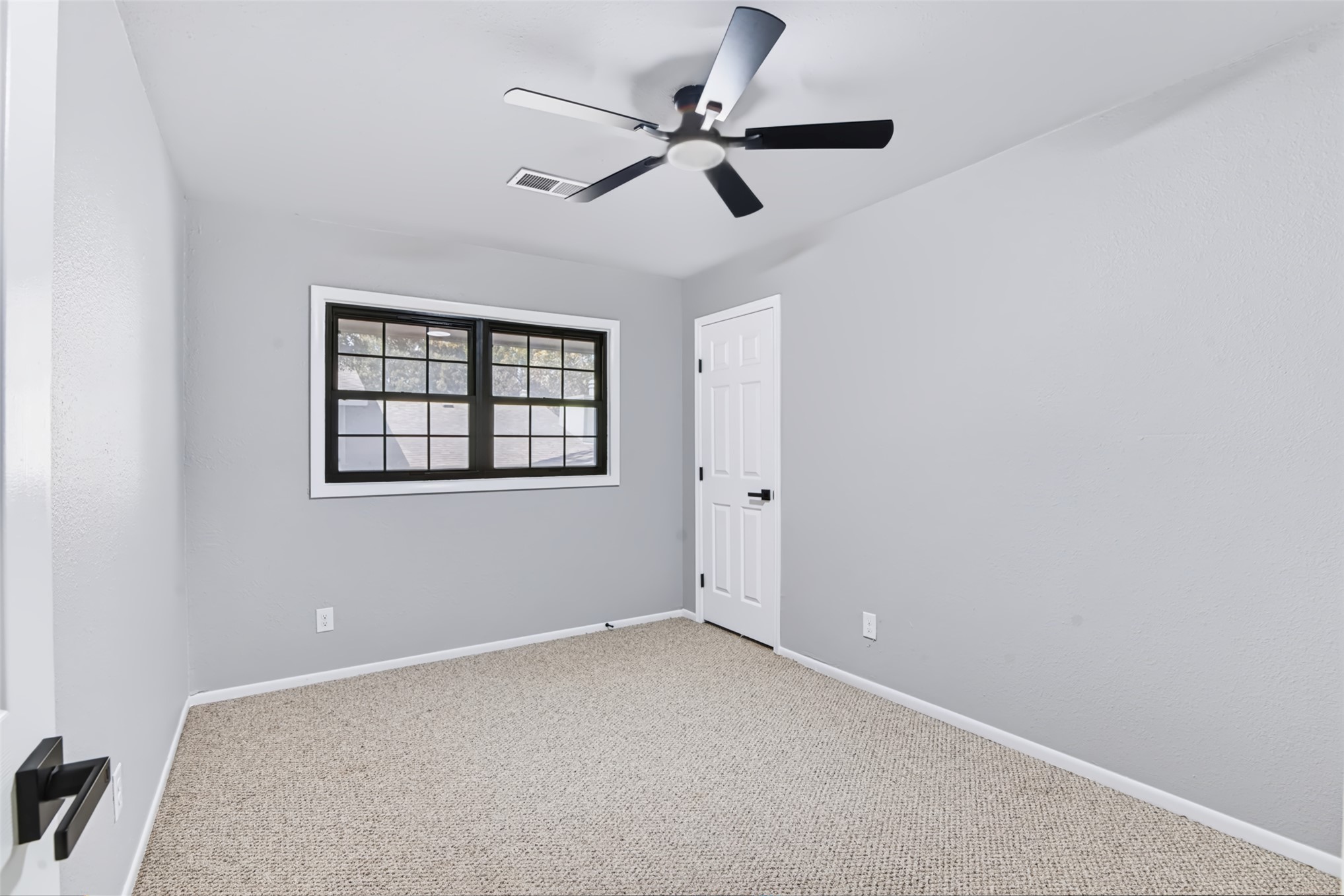 11050 E 16th Street N Property Photo 26