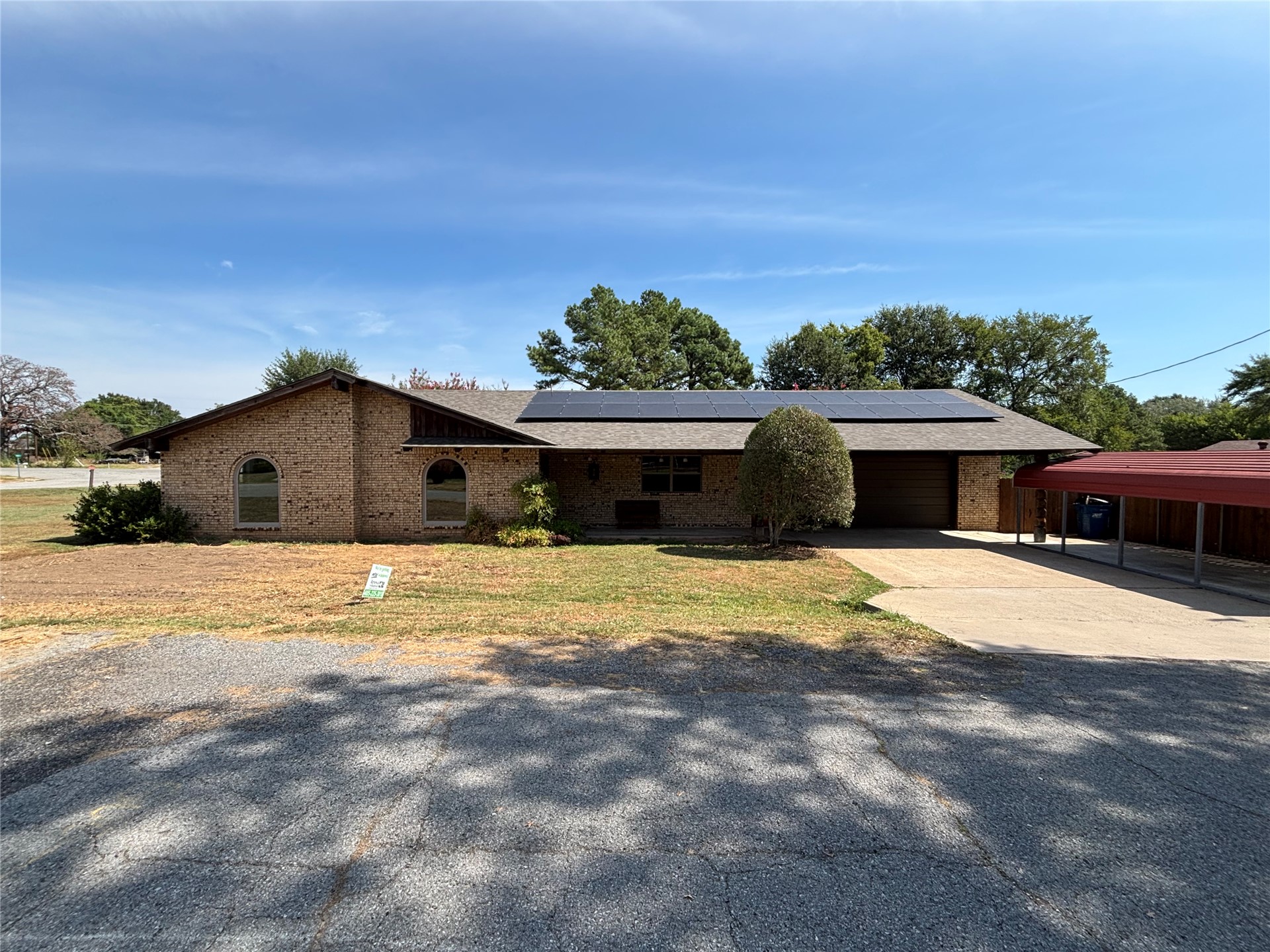 367 W Cliff Drive Property Photo 1