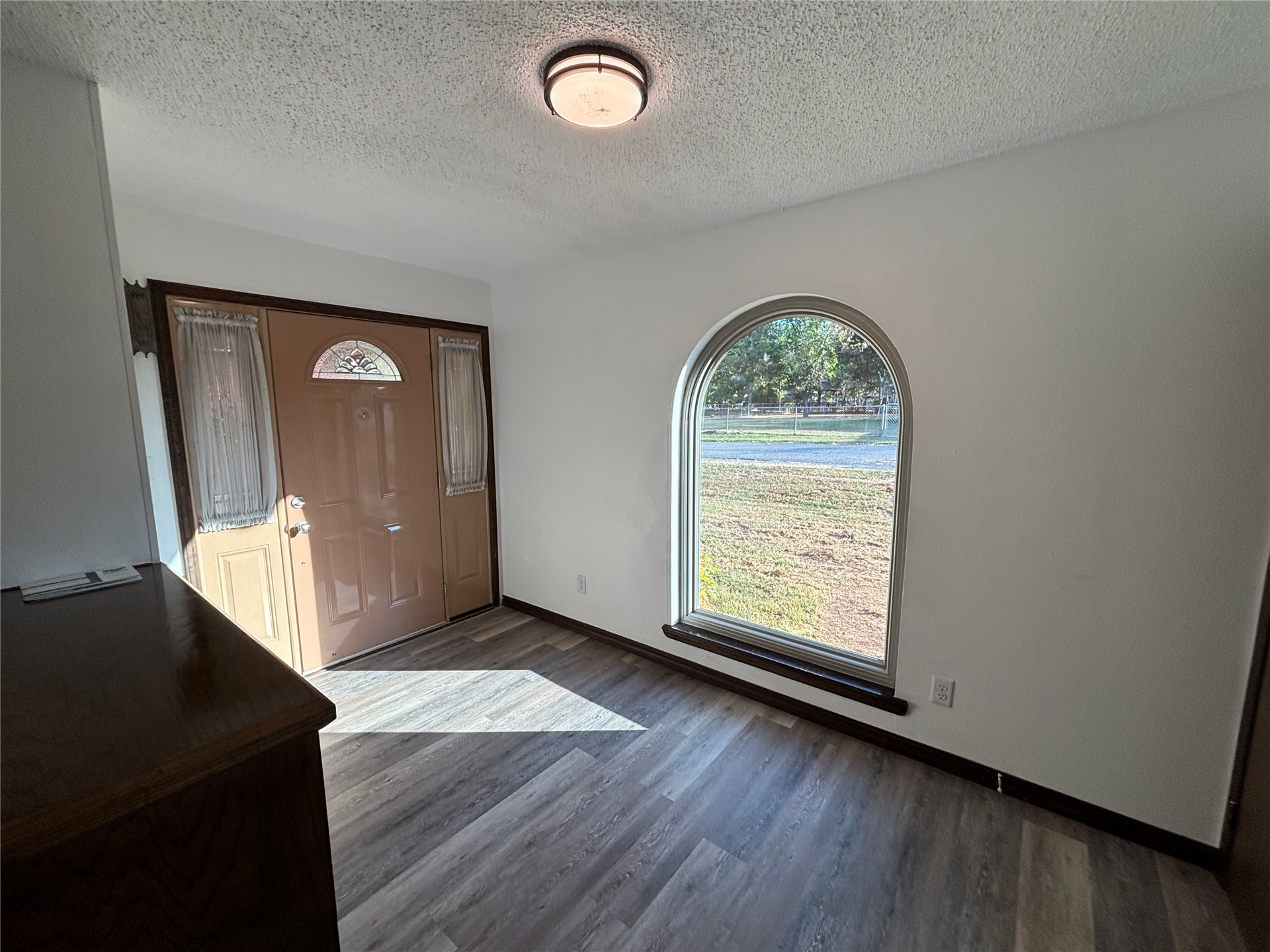 367 W Cliff Drive Property Photo 7