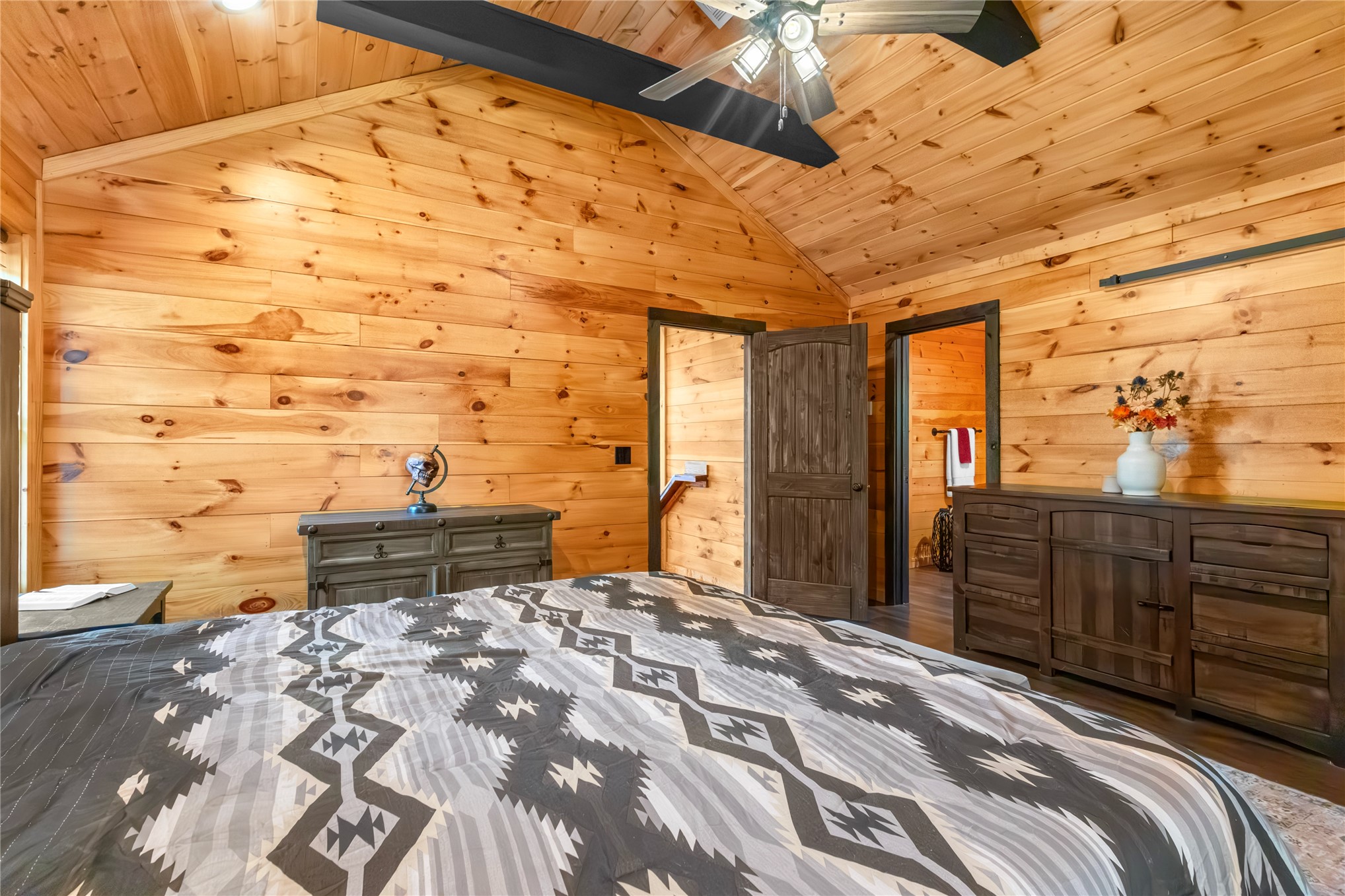 2217 Hidden Ridge Road Property Photo 46