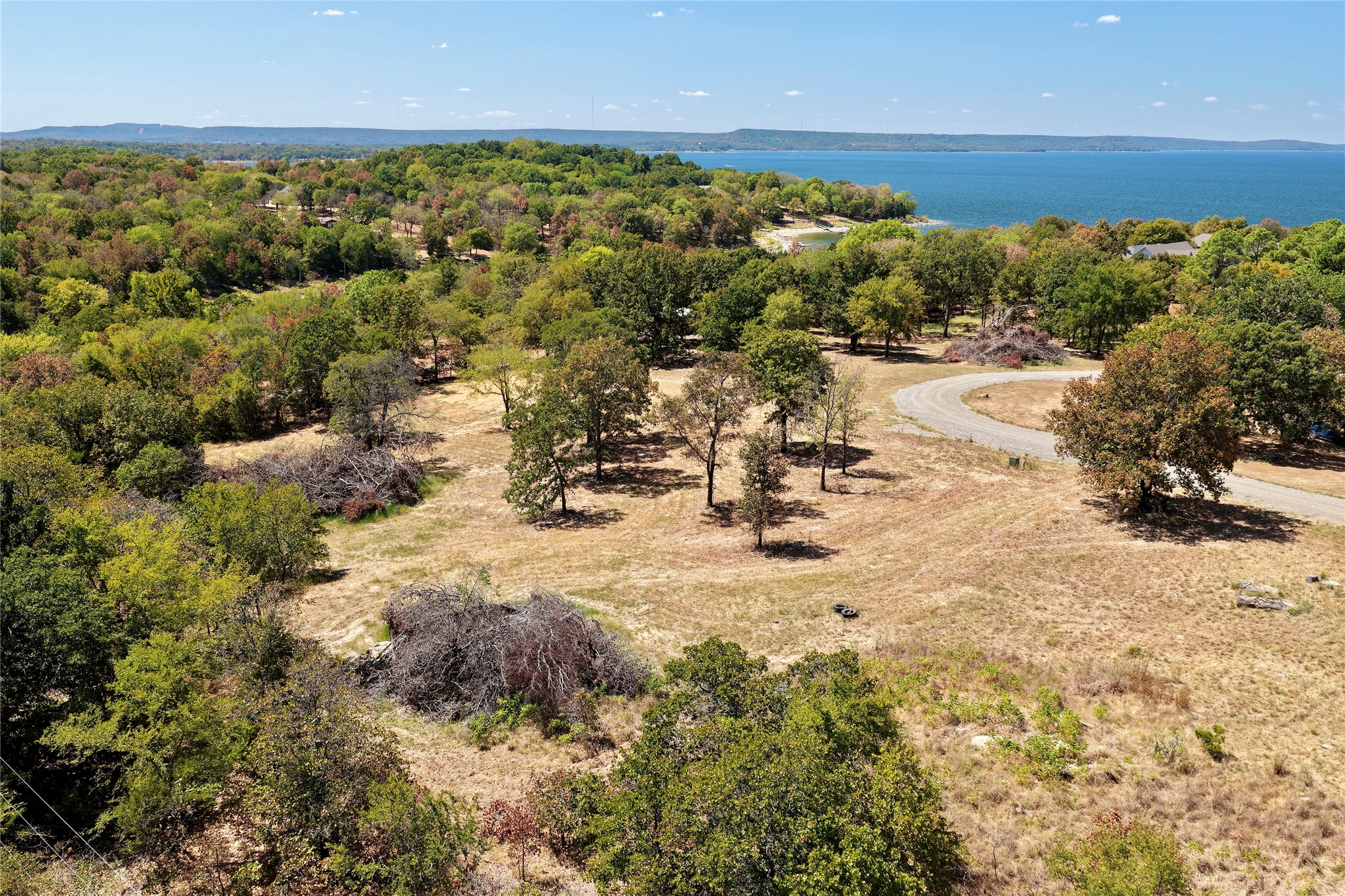 42 Beacon Point Property Photo 8