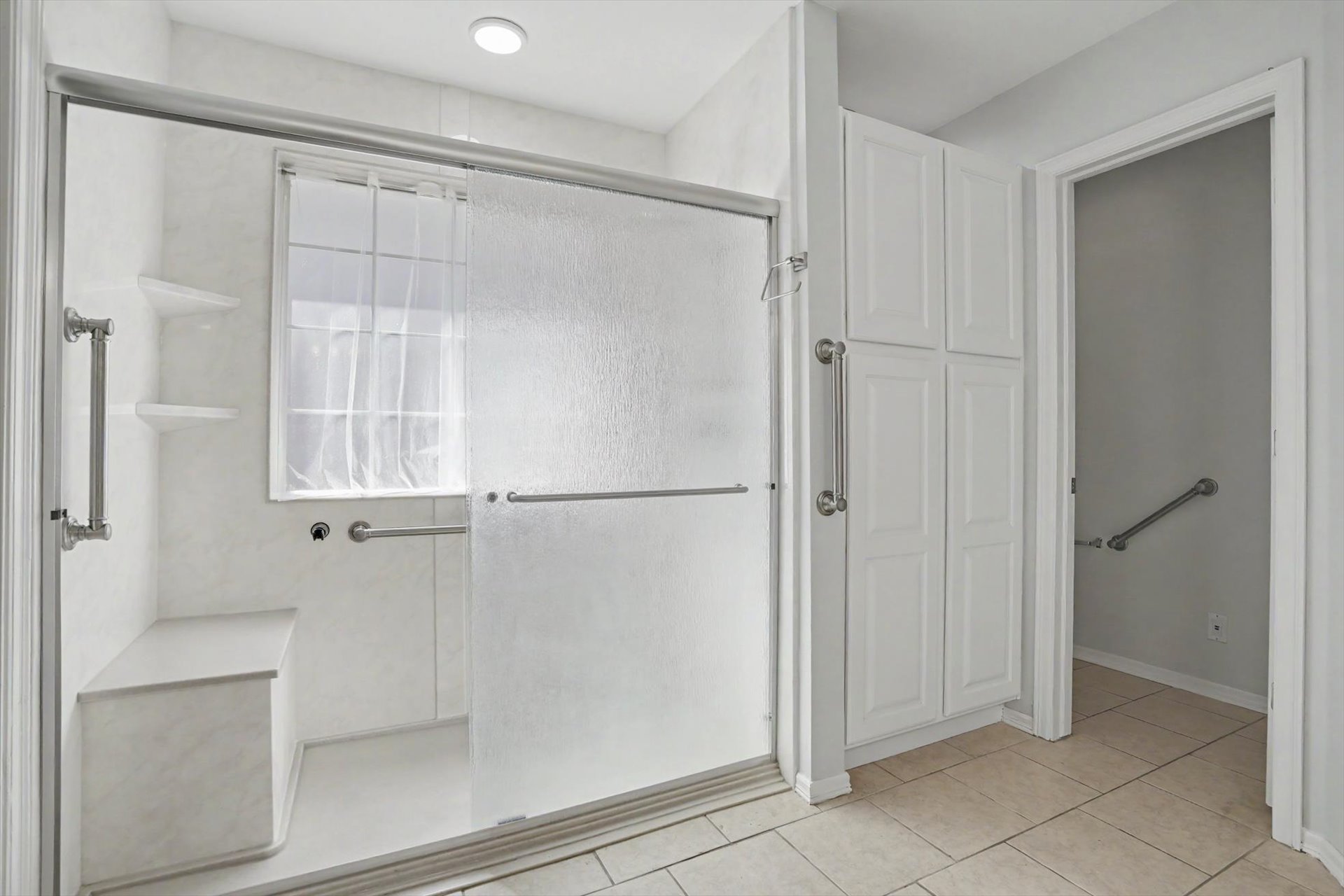105 E Indianapolis Street E Property Photo 19