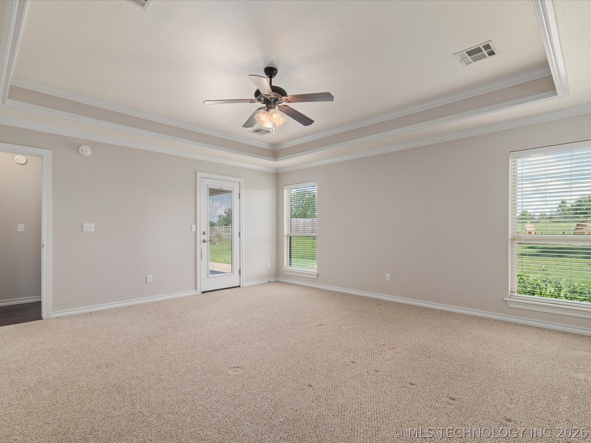 5817 Woodland Property Photo 17