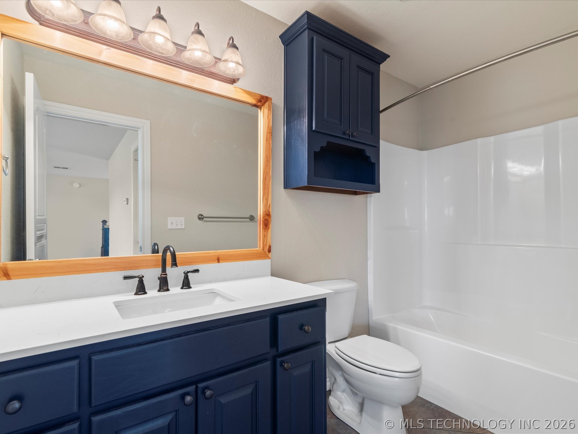 5817 Woodland Property Photo 34