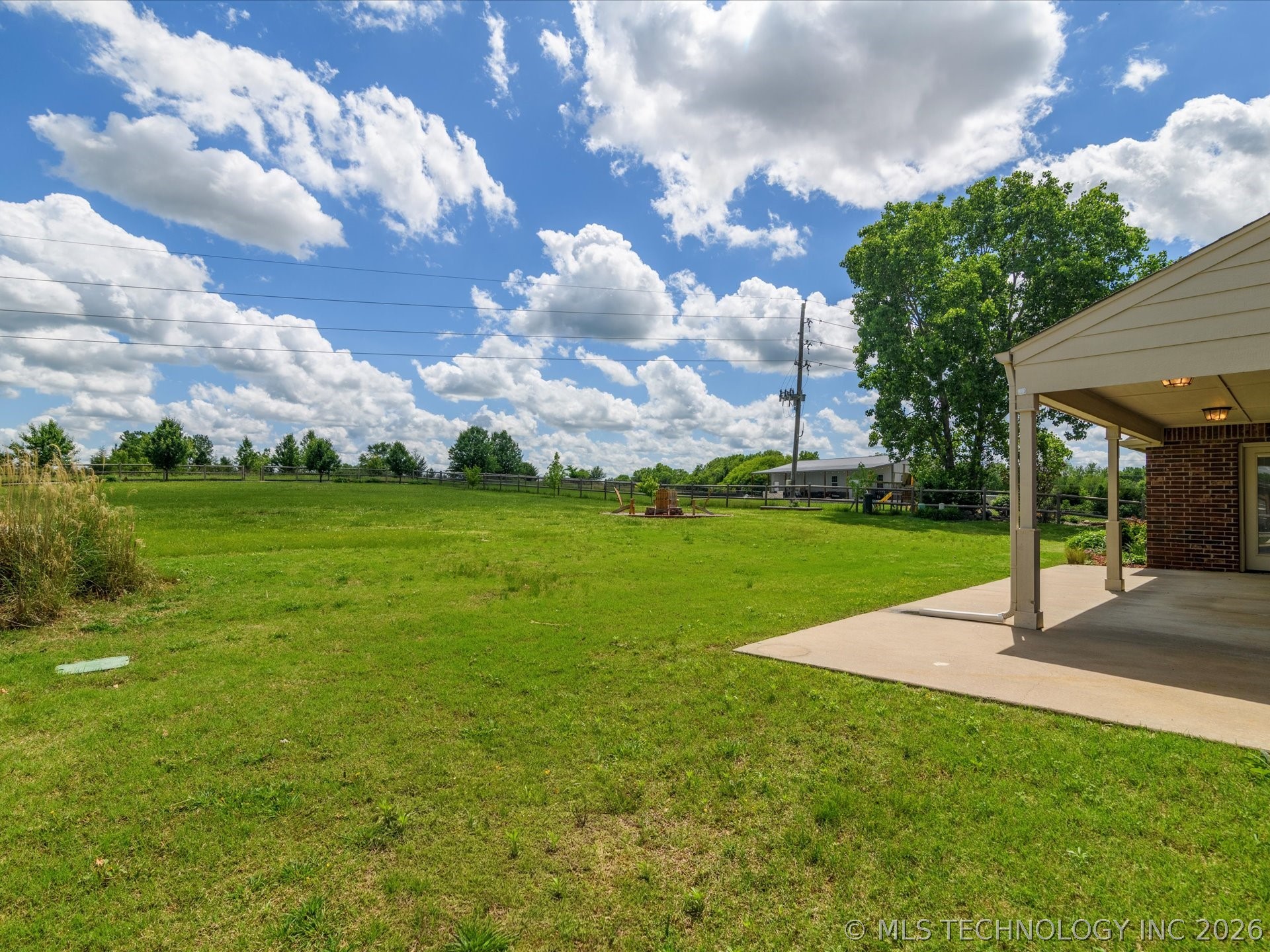 5817 Woodland Property Photo 39