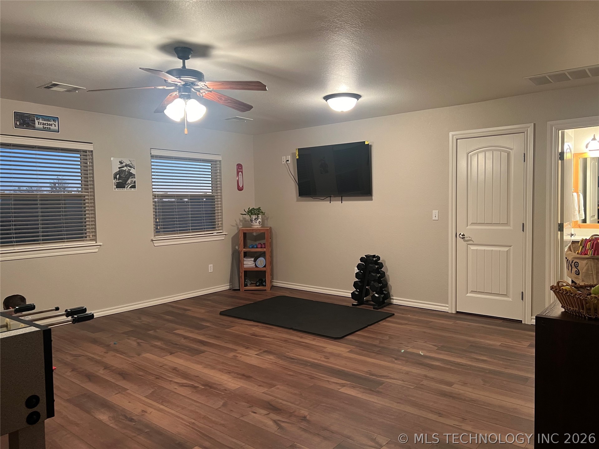 5817 Woodland Property Photo 55
