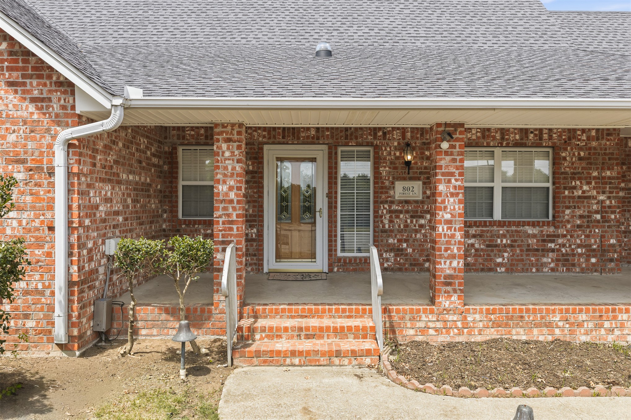 802 Forest Property Photo 2