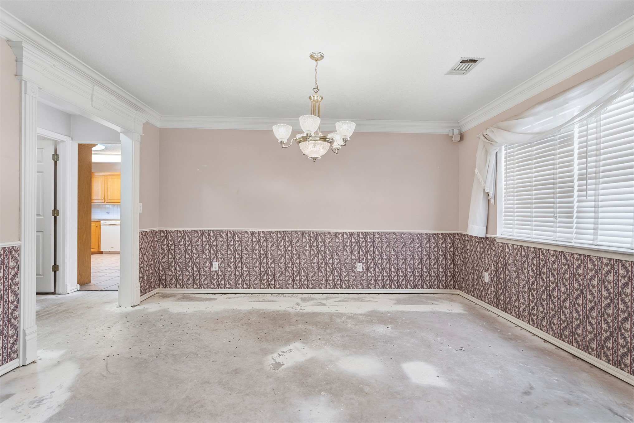 802 Forest Property Photo 6
