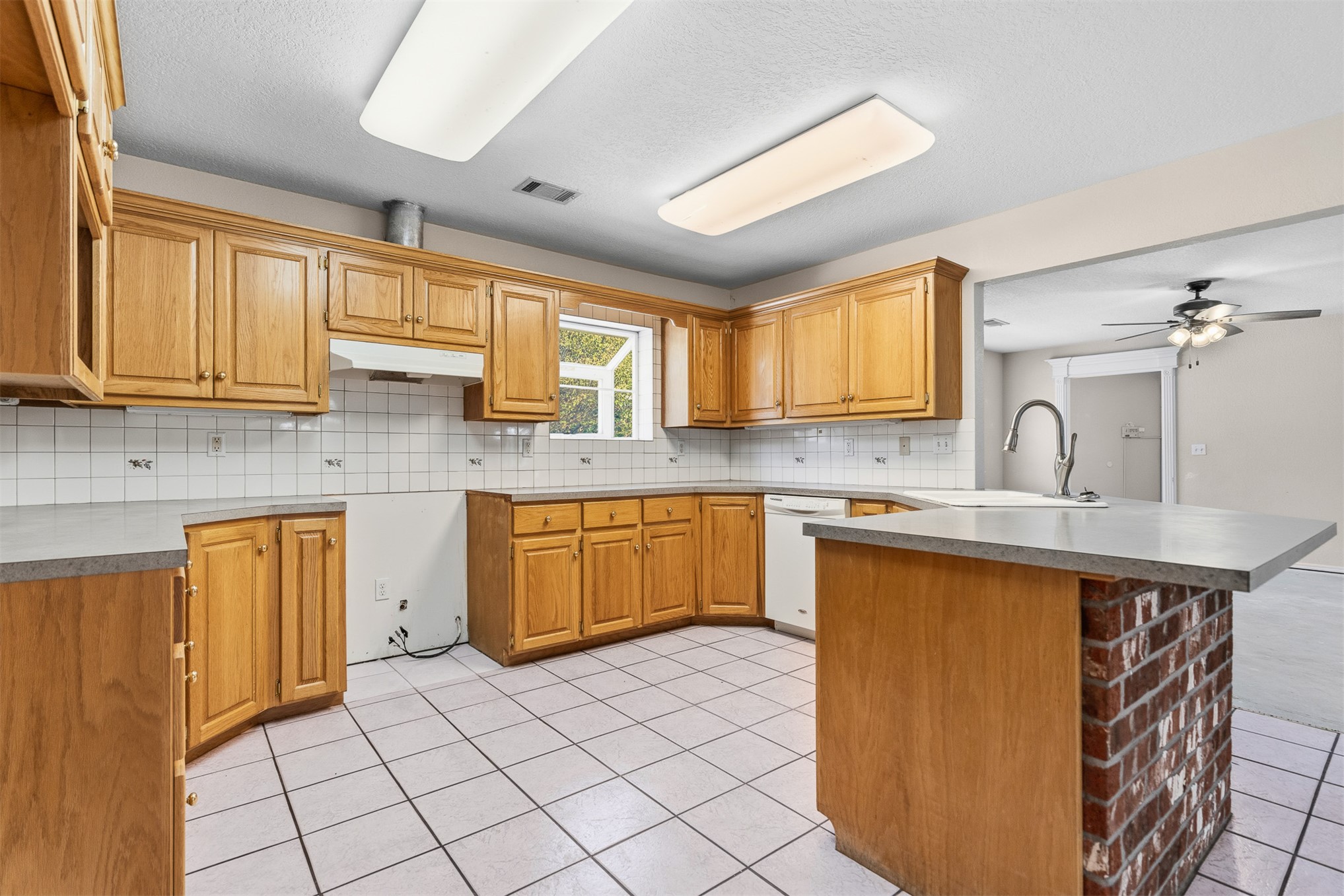 802 Forest Property Photo 8