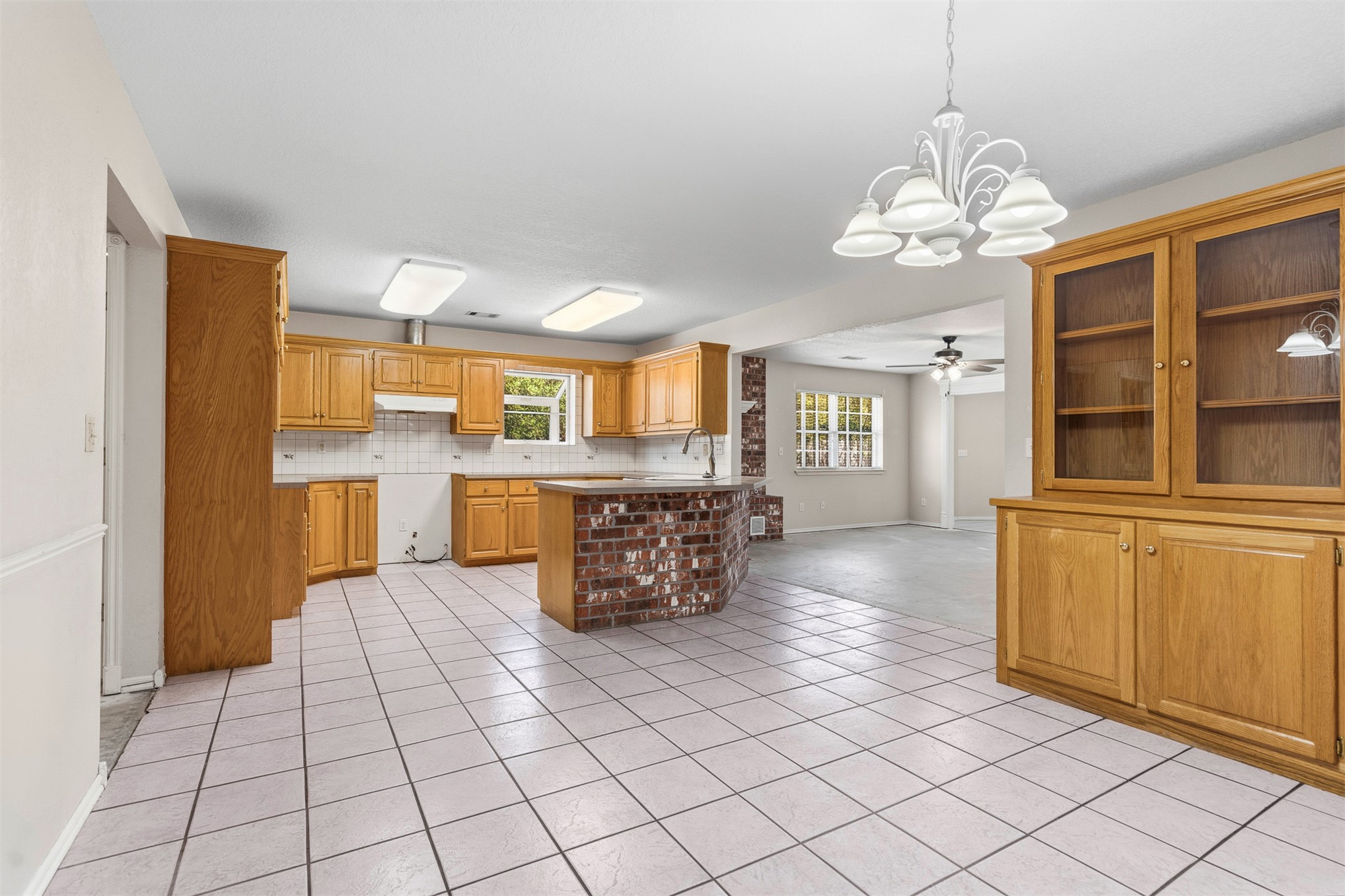 802 Forest Property Photo 12
