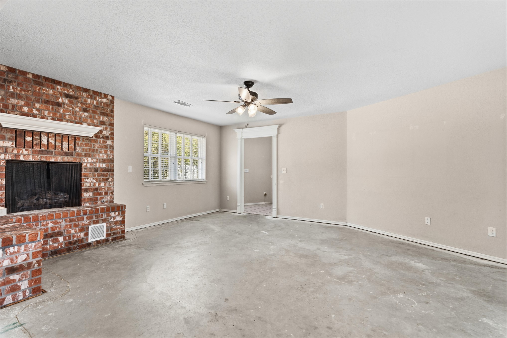 802 Forest Property Photo 14