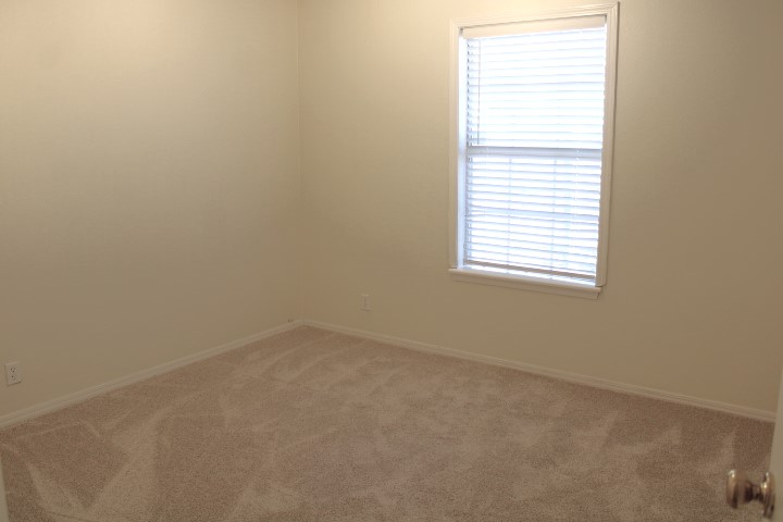 7434 S 95th East Avenue Property Photo 20