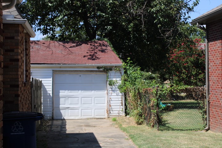 1536 S Atlanta Avenue Property Photo 2