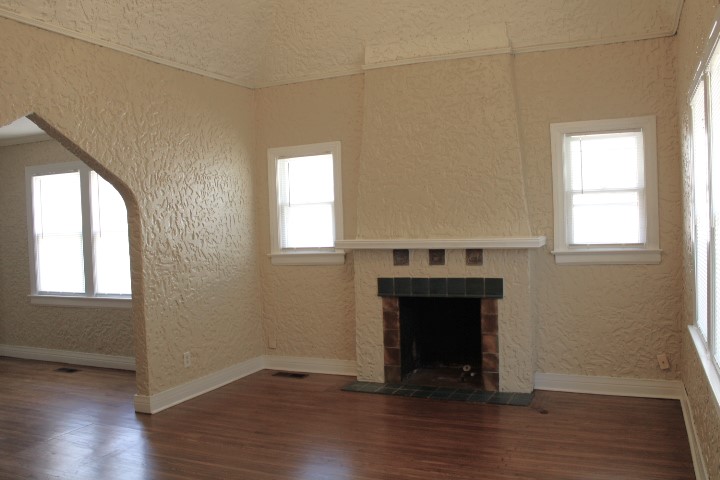 1536 S Atlanta Avenue Property Photo 3