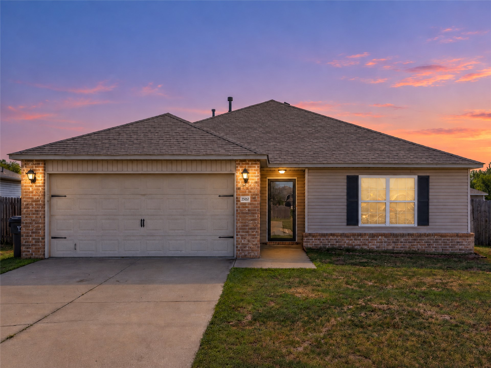 25057 S Roselake Drive Property Photo 1