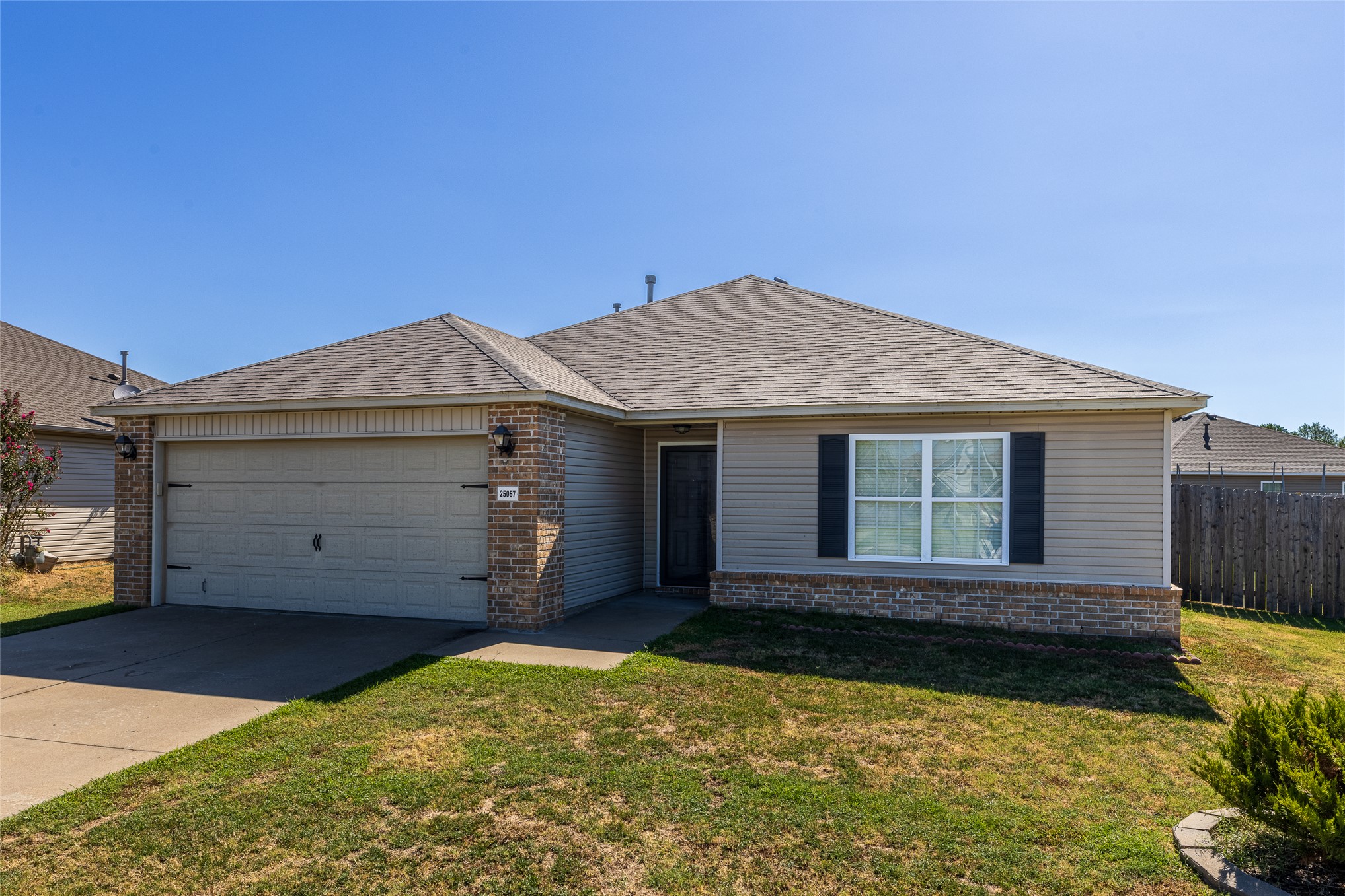 25057 S Roselake Drive Property Photo 3