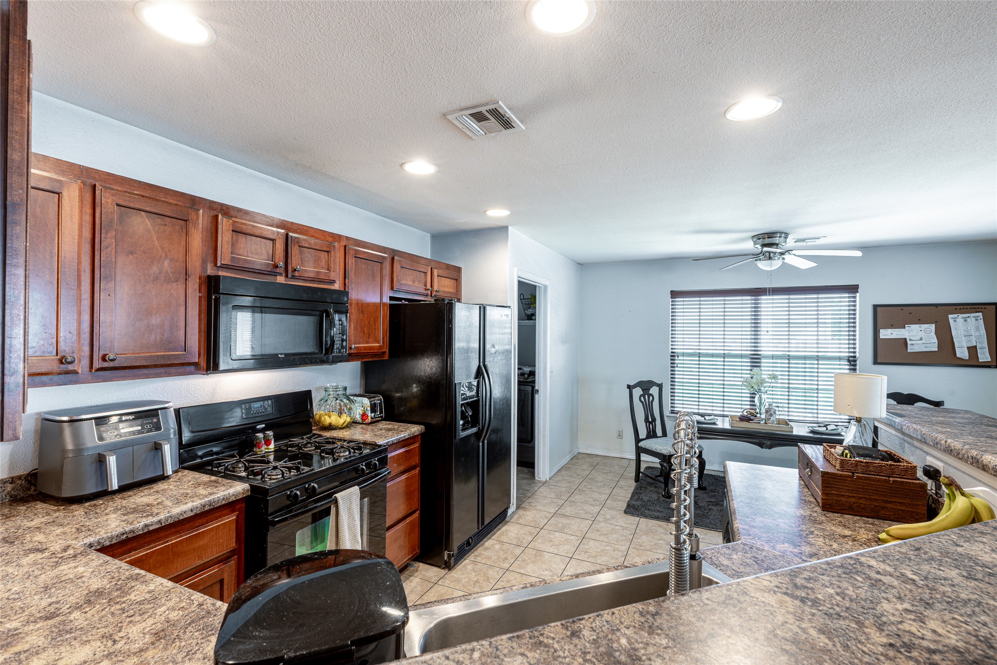 25057 S Roselake Drive Property Photo 11