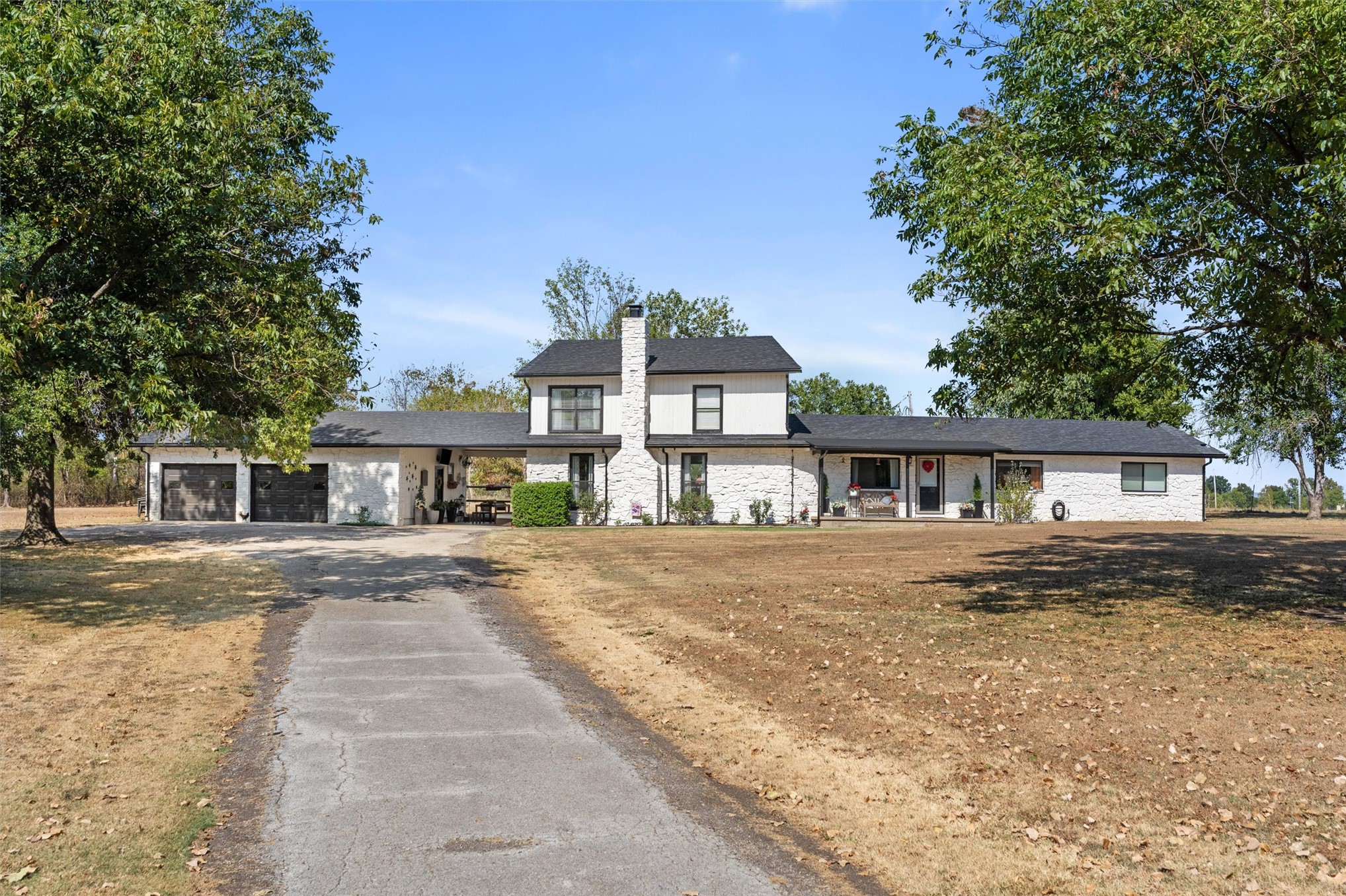 401790 W 4100 Road Property Photo 1