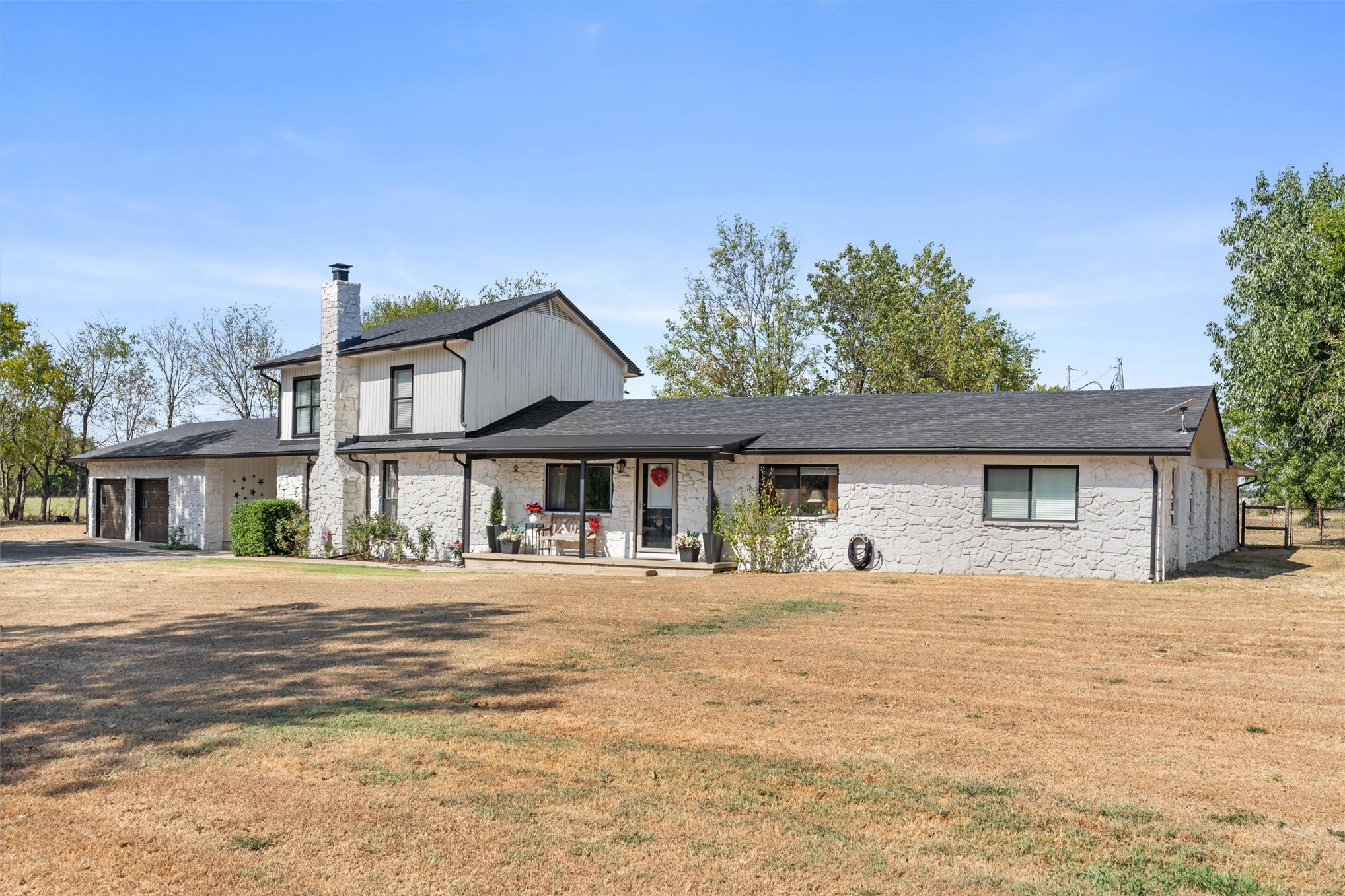 401790 W 4100 Road Property Photo 2