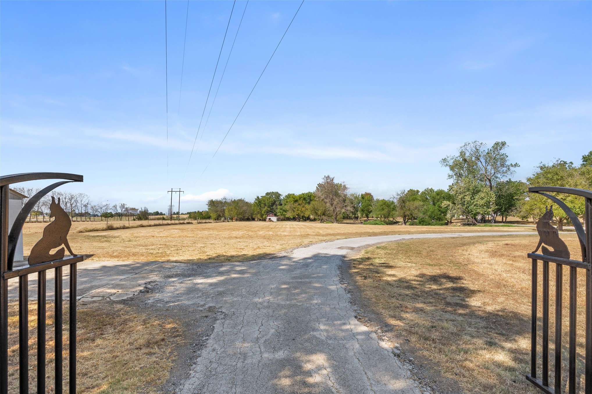 401790 W 4100 Road Property Photo 3