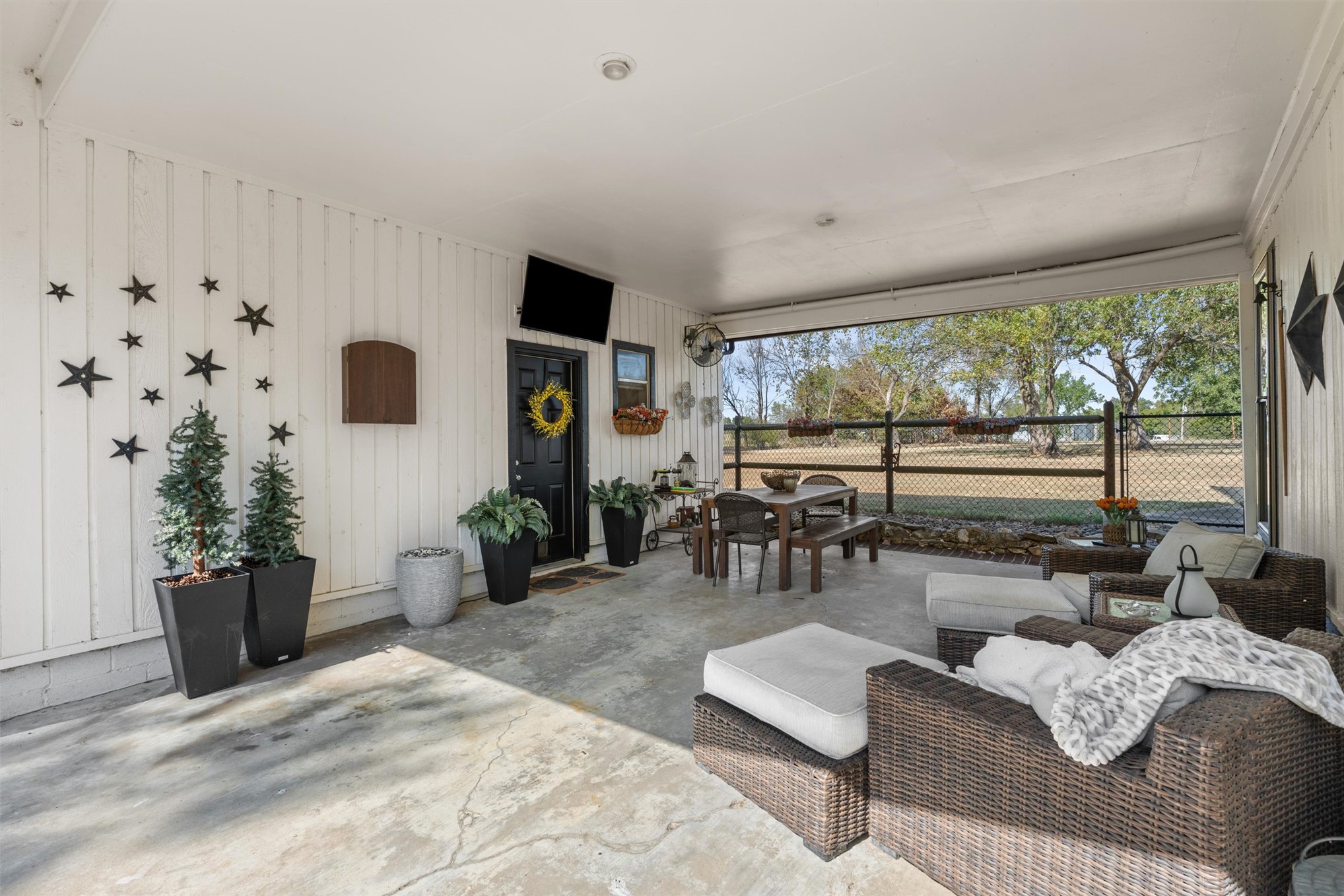 401790 W 4100 Road Property Photo 14