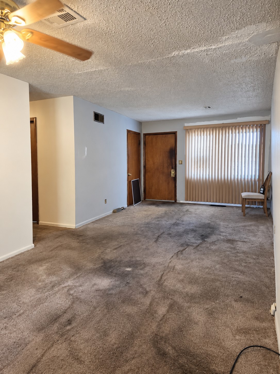 1371 E 51st Street N Property Photo 3