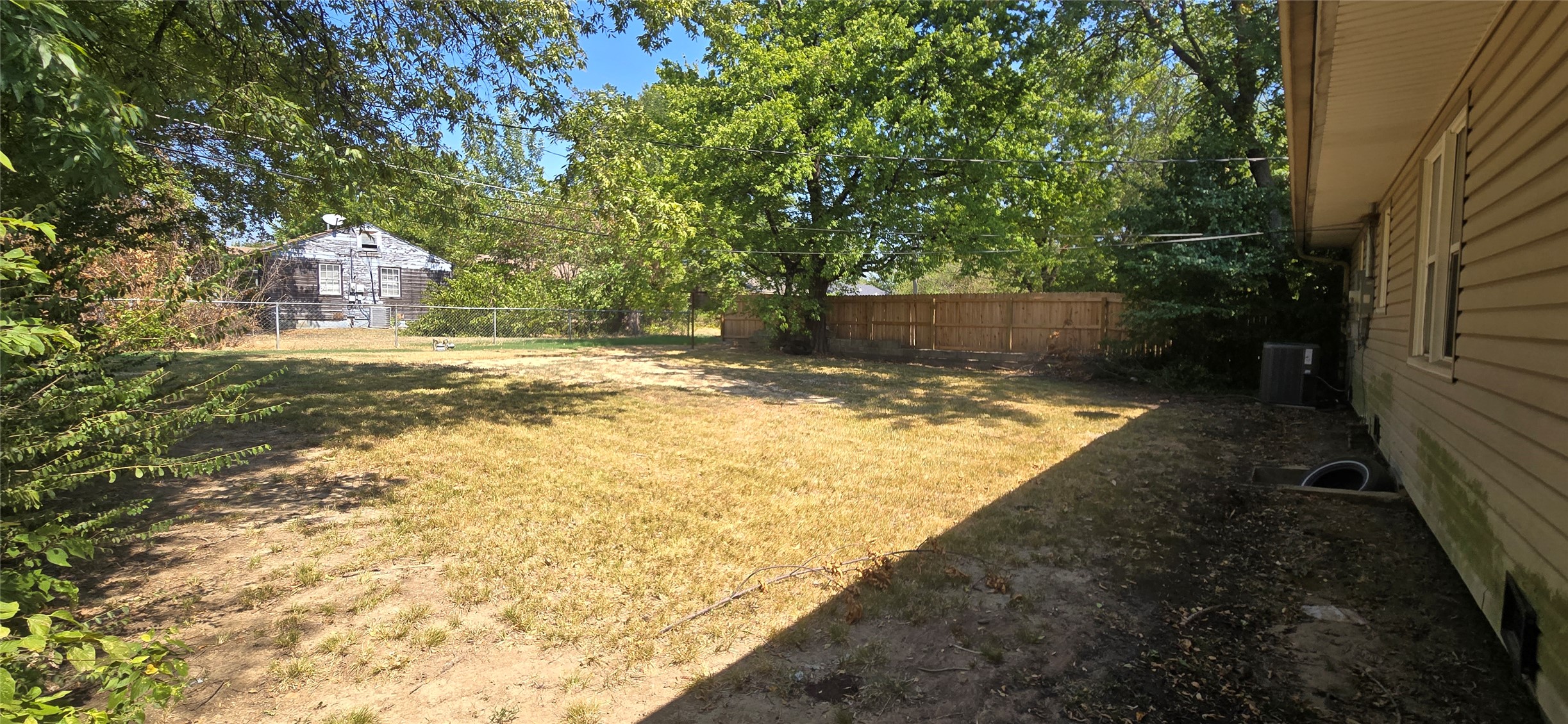 1371 E 51st Street N Property Photo 10