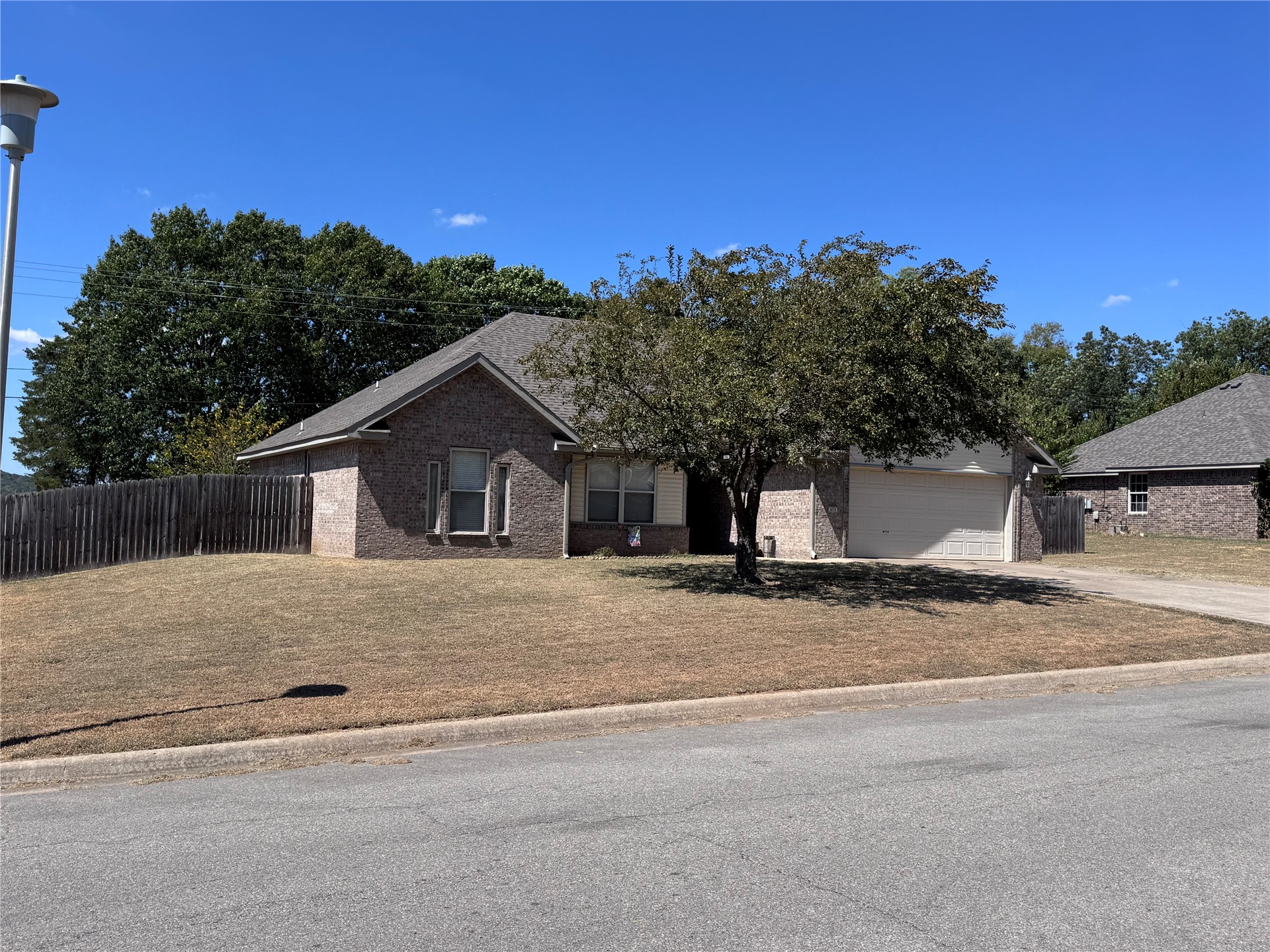 2633112 Property Photo 2