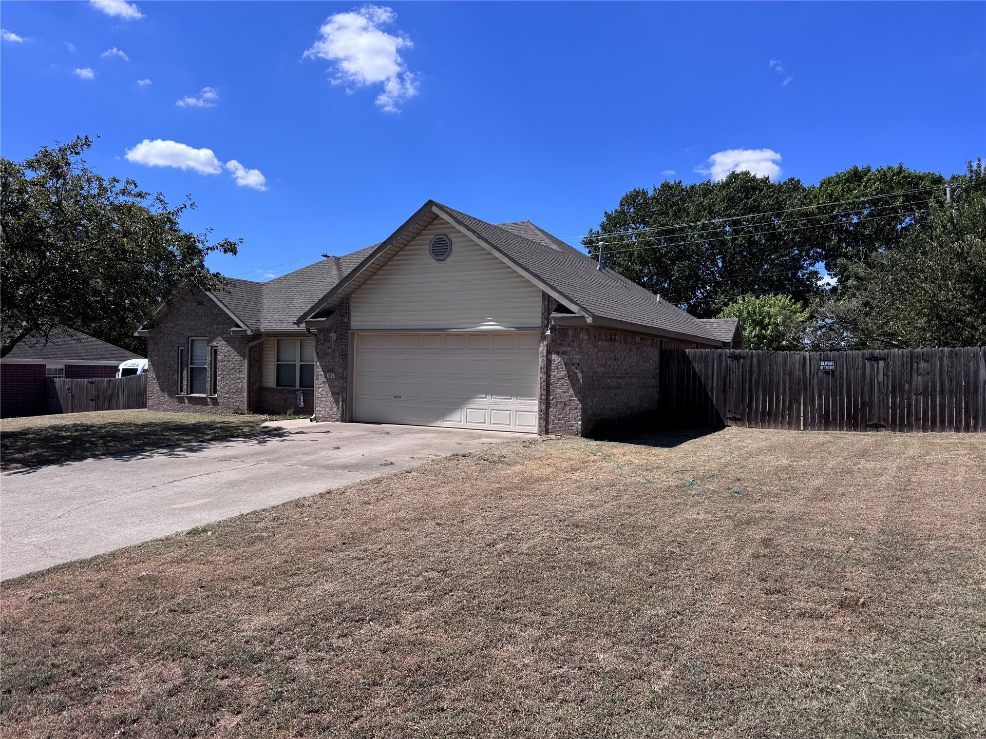 2633112 Property Photo 3