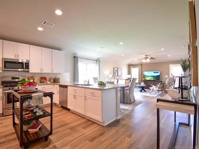 33 Orchid Street Property Photo 6