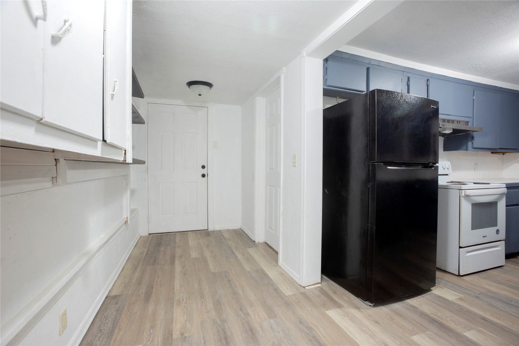 202 S Central Street Property Photo 11