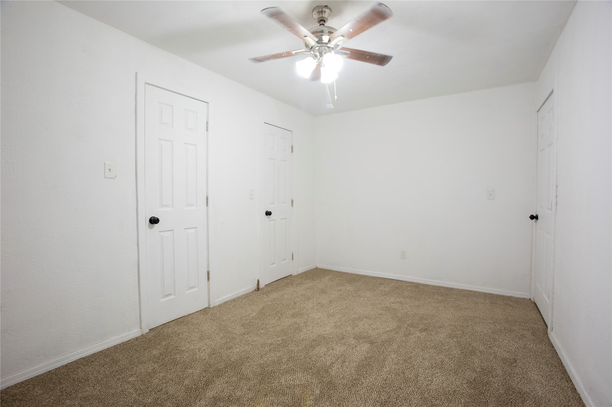 202 S Central Street Property Photo 24