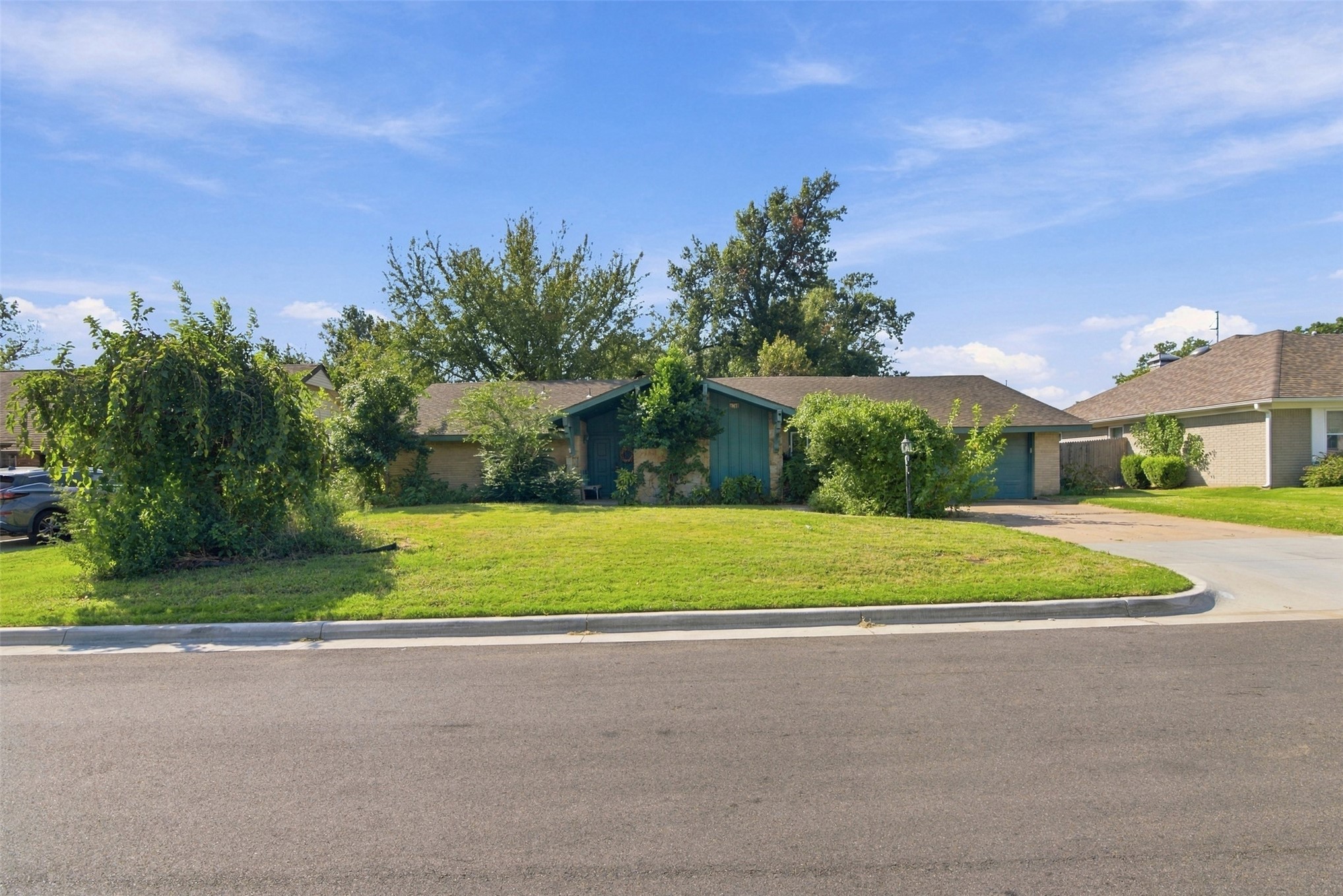5748 E 47th Place Property Photo 1