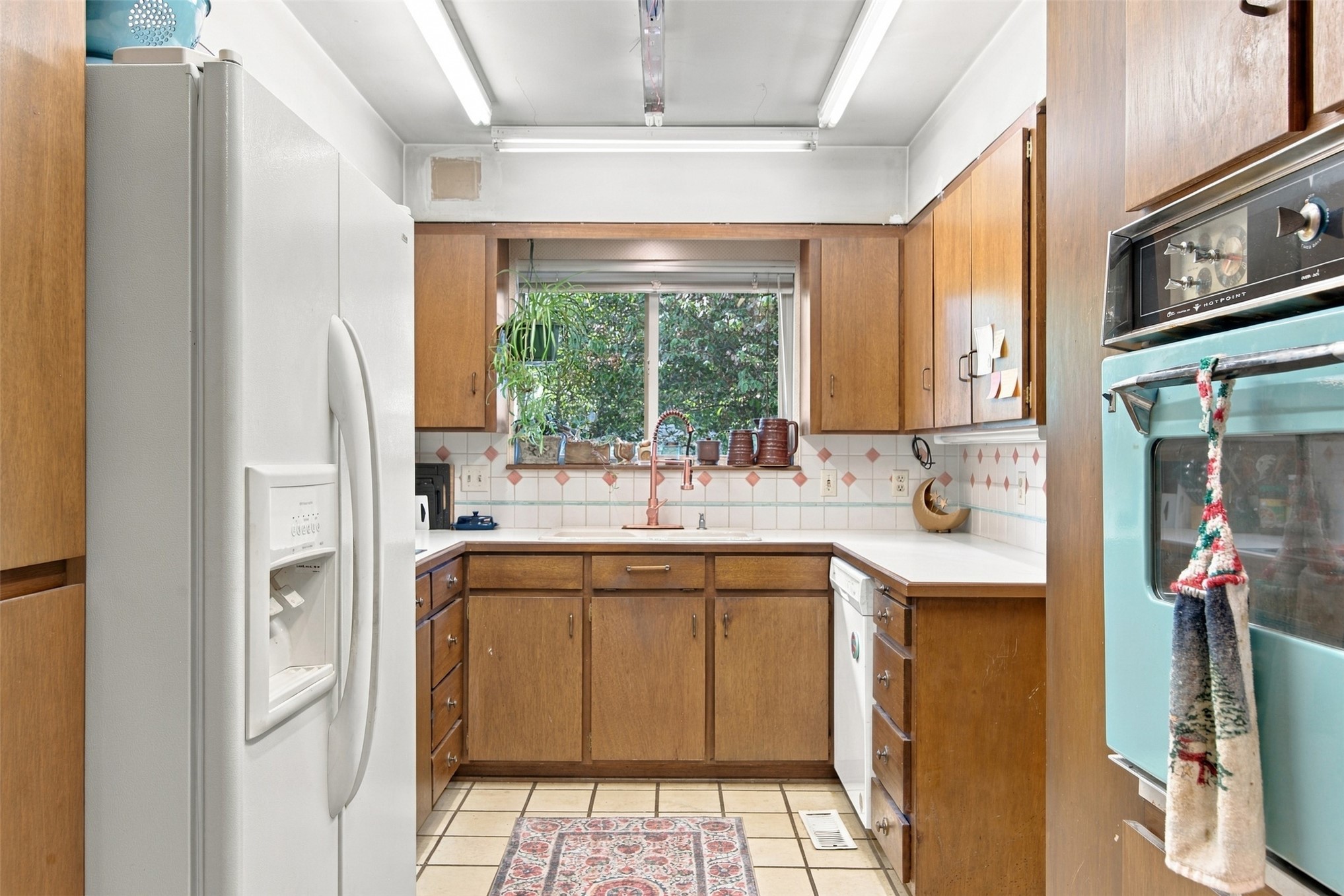 5748 E 47th Place Property Photo 19