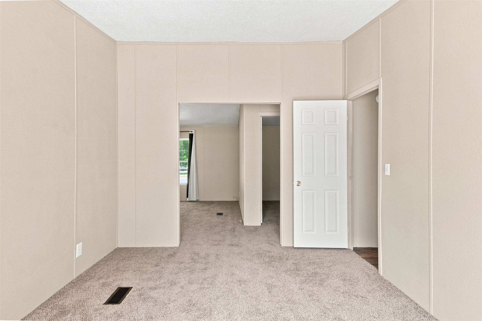 296 S Pine Street Property Photo 20